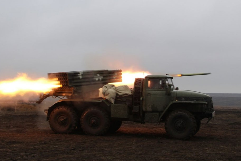 İran Rusiya ilə gizli 500 milyon avroluq hərbi müqavilə imzalayıb