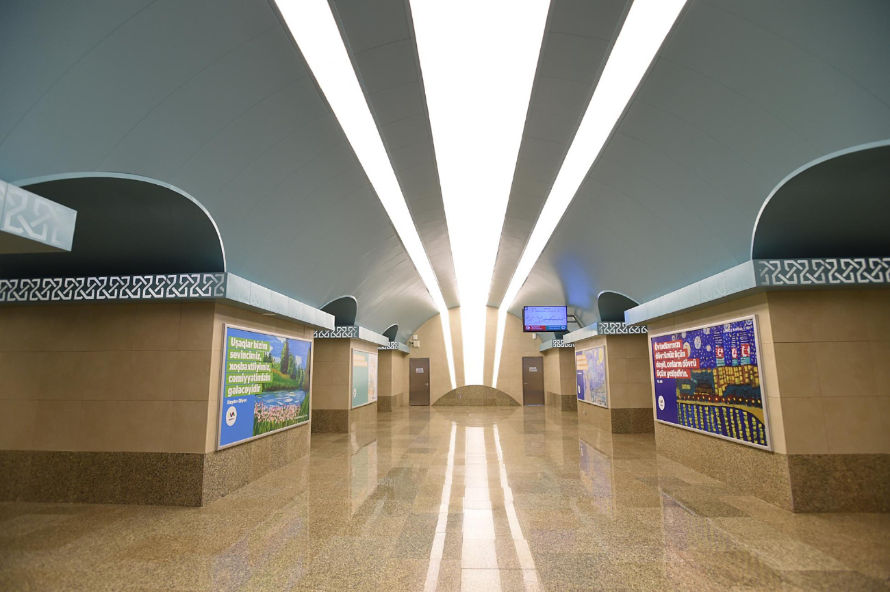 Bakı metrosunda qatarda texniki nasazlıq yaranıb - YENİLƏNİB 2