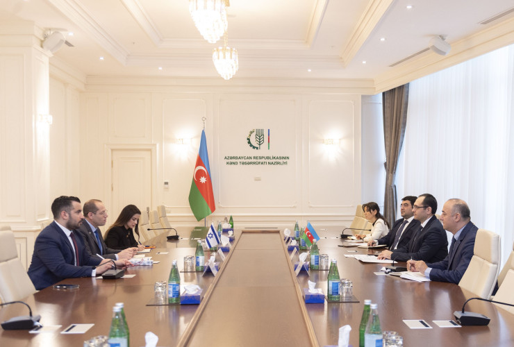 Nazir Məcnun Məmmədov İsrailin Azərbaycandakı səfiri ilə görüşüb