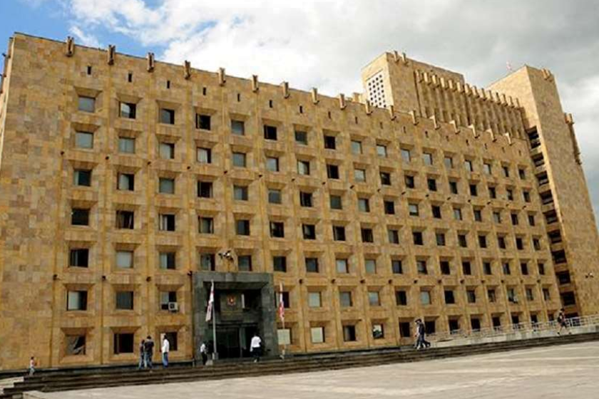  Ukrayna vətəndaşlarının Gürcüstanda qalmaq hüququ daha bir il uzadılıb