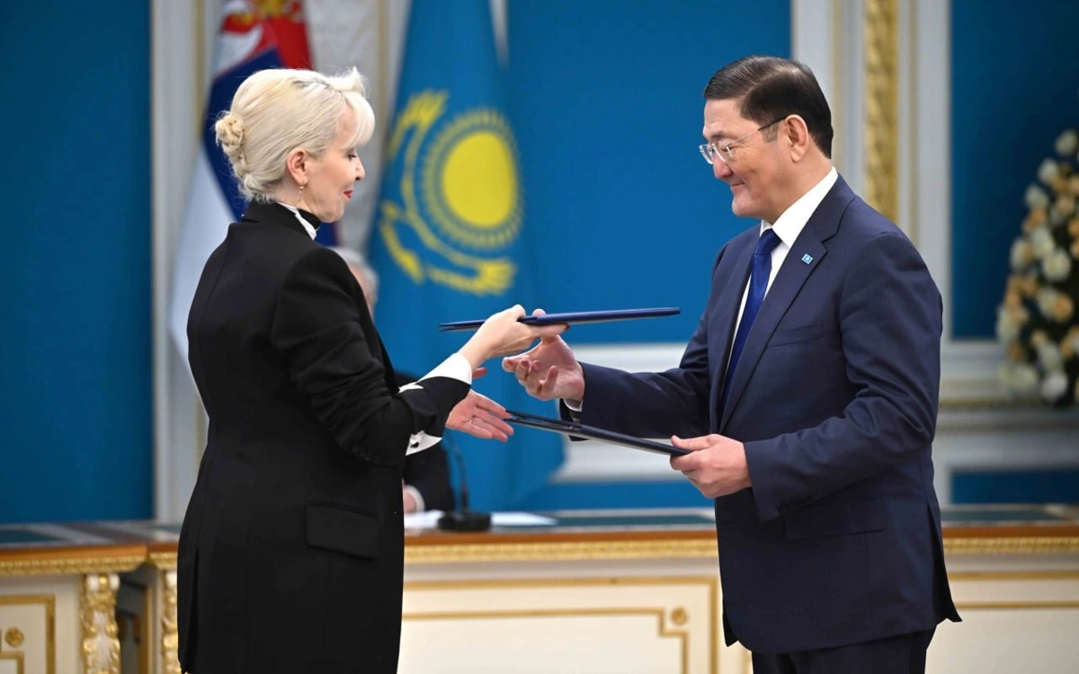 Qazaxıstan və Serbiya 11 sənəd imzalayıb