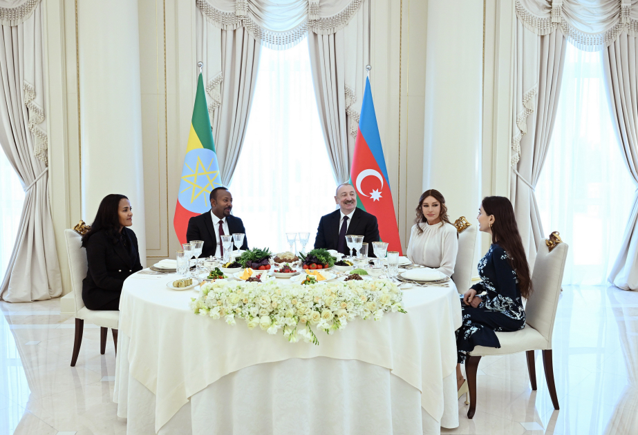 Efiopiyanın Baş nazirinin şərəfinə rəsmi nahar verilib