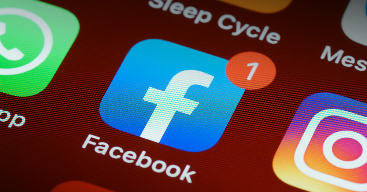 Sosial şəbəkələrdə qeydiyyat zamanı yaş məhdudiyyətinin tətbiqi üçün normativ hüquqi aktlar hazırlanacaq