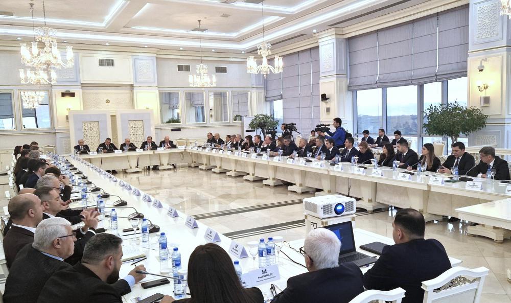 Milli Məclisdə turizmin inkişaf perspektivlərinə dair ictimai dinləmə keçirilib