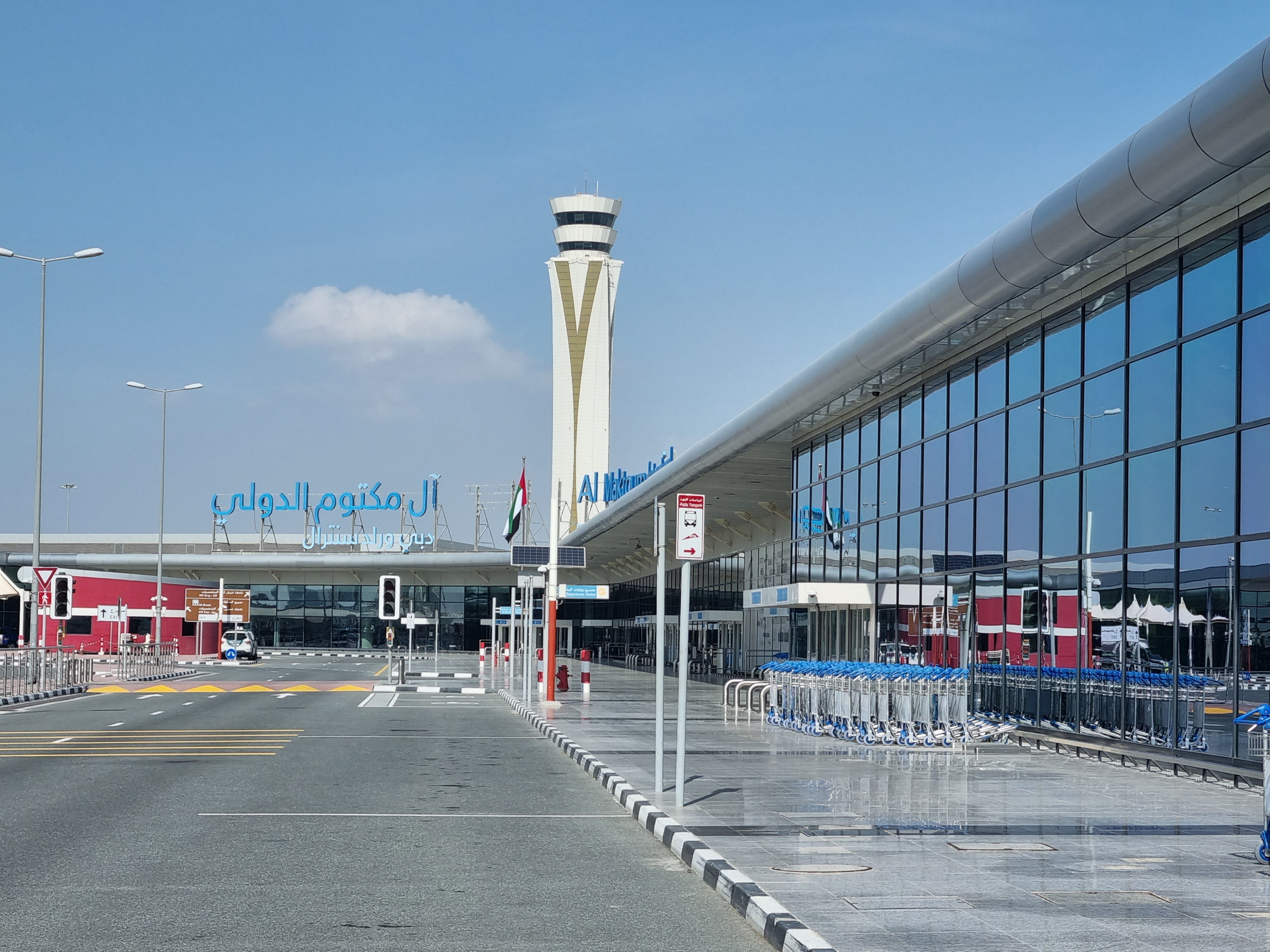 Dubayın beynəlxalq hava limanları fəaliyyətini dayandırıb