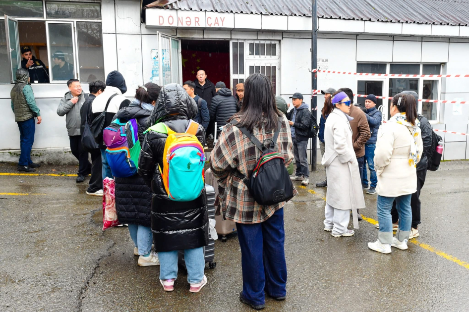 Çinin 18 vətəndaşı İrandan Azərbaycana təxliyə edilib