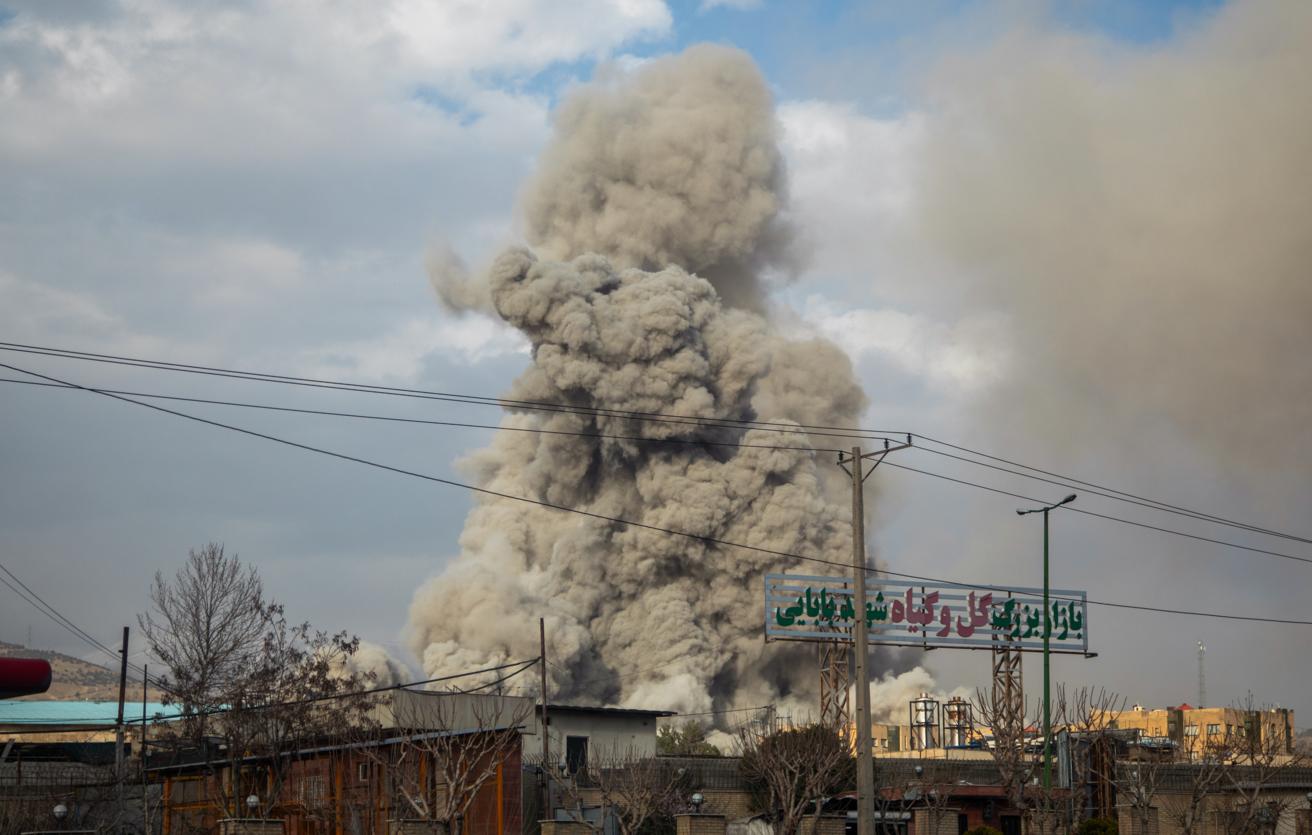 CNN: İran 48 saat ərzində Yaxın Şərqdəki doqquz ABŞ hərbi bazasına zərbə endirib
