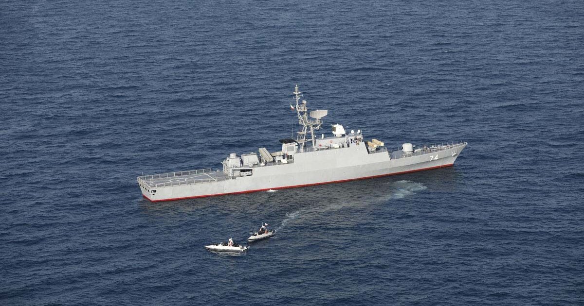 Şri-Lanka İran hərbi dəniz qüvvələrinə məxsus gəmi üçün xilasetmə əməliyyatına başlayıb