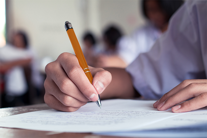 Naxçıvanda buraxılış imtahanının vaxtı dəyişdirilib