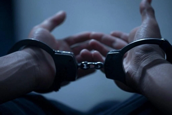 Bir avtomobildən oğurladıqları ehtiyat hissələri ilə digər maşını təmir edən ustalar saxlanılıb