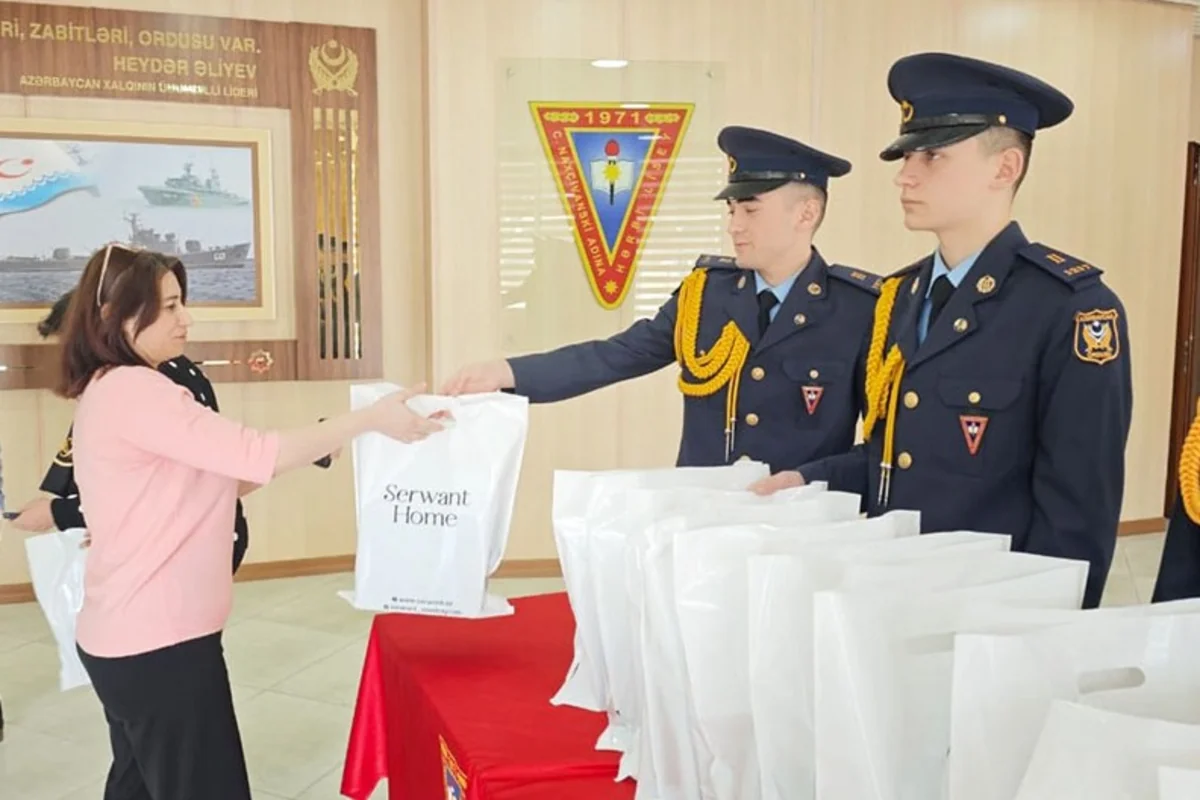 Azərbaycan Ordusunda Beynəlxalq Qadınlar Günü ilə bağlı tədbirlər keçirilib