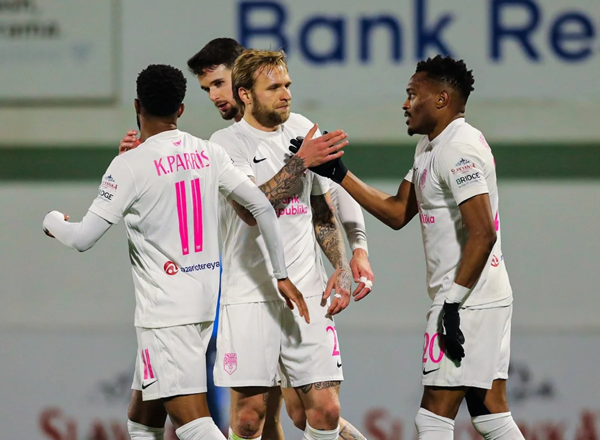 "Sabah"ın hücumçusu Premyer Liqada 50-ci qola çatdı 