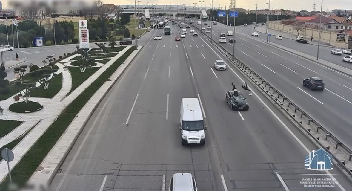 Aeroport şosesində iki piyadanın vurulması ilə nəticələnən yol-nəqliyyat hadisəsi baş verib
