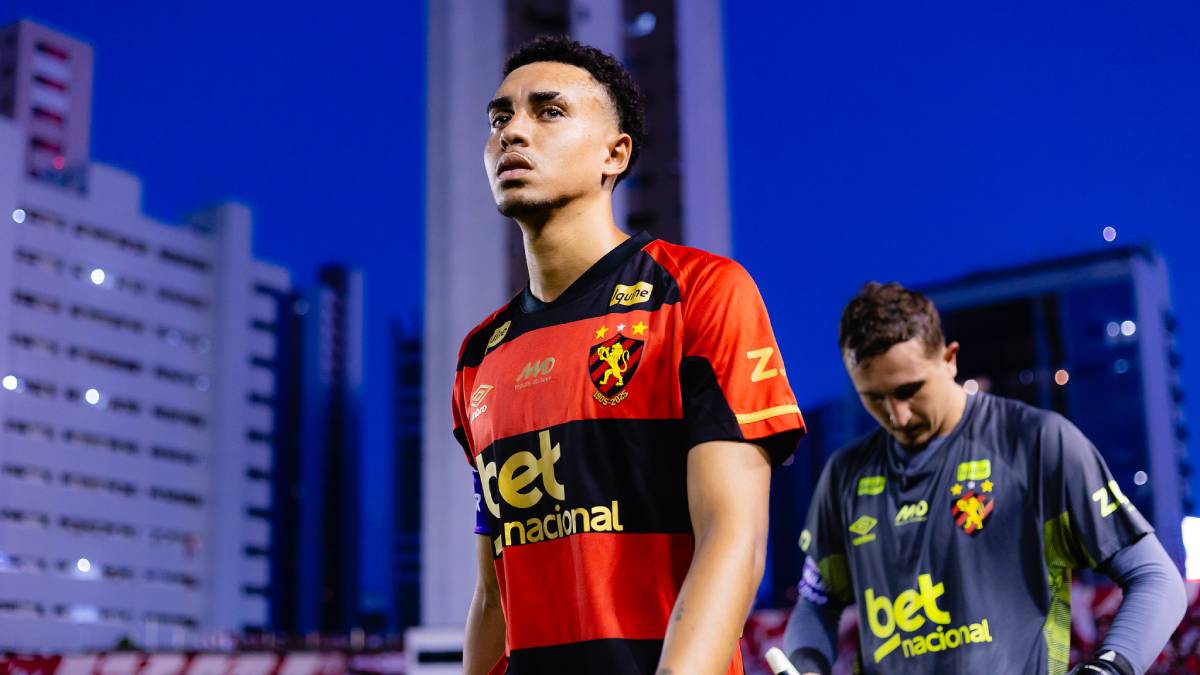 "Qarabağ" braziliyalı müdafiəçi ilə maraqlanır