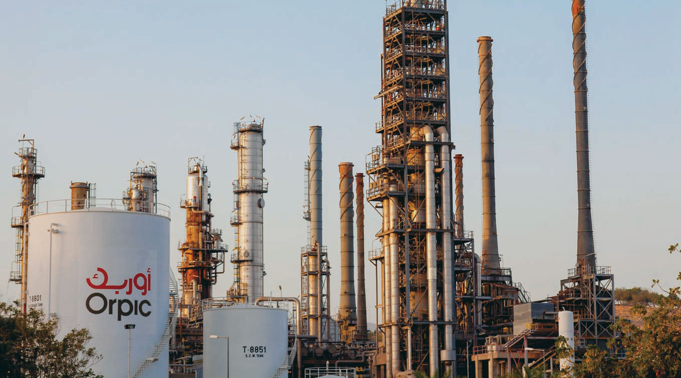 Oman Körfəzdəki hücumlar səbəbindən əsas neft terminalından gəmiləri təxliyə edib