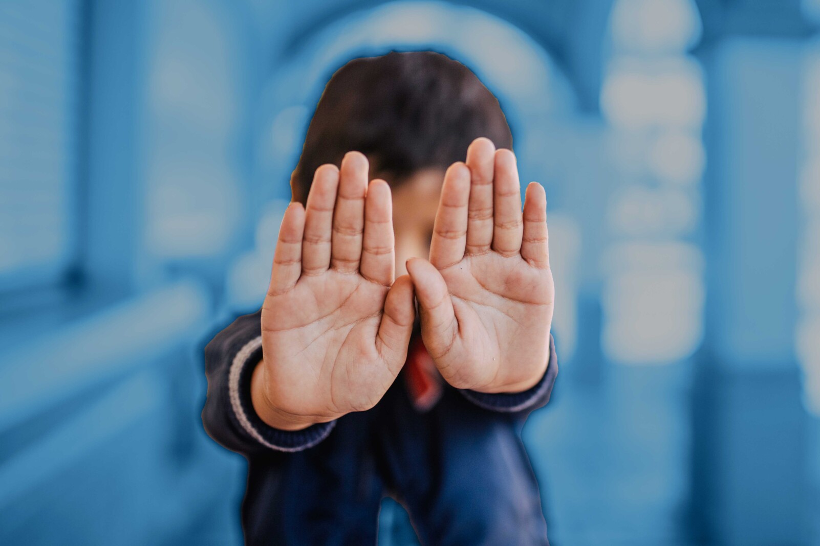 Uşaqlarda zorakılıq əlamətləri barədə məlumat verməyənlər cərimələnəcək