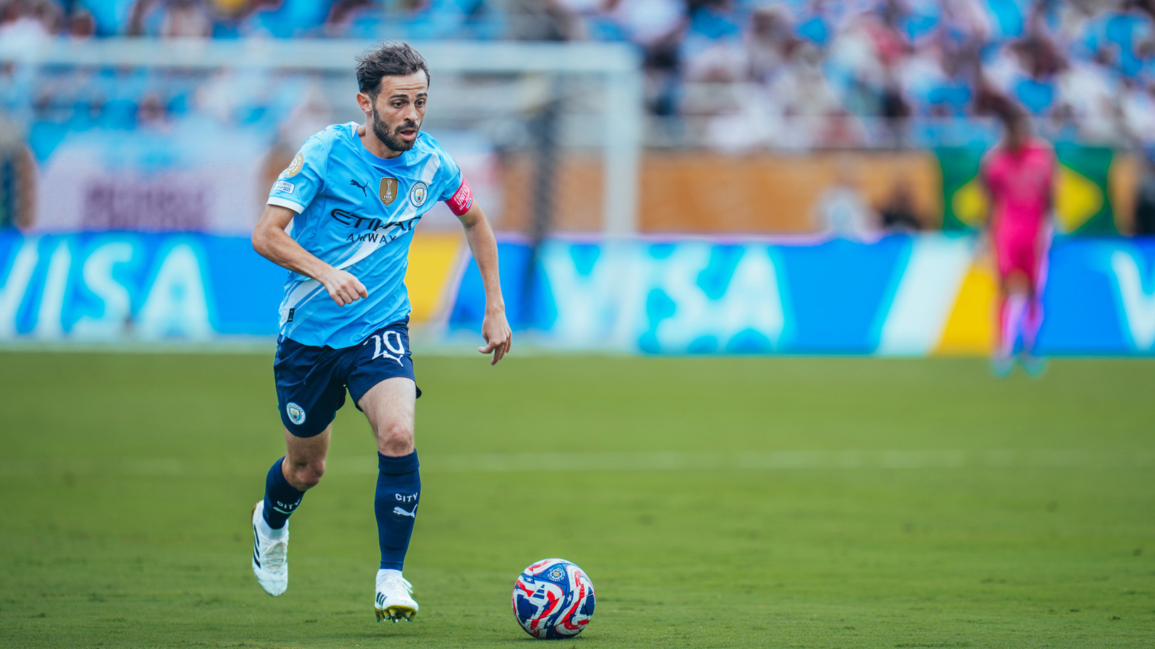 "İnter Mayami" "Mançester Siti"nin yarımmüdafiəçisini istəyir 