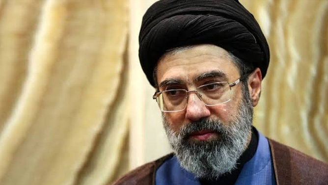 Müctəba Xamenei xalqa müraciət edib