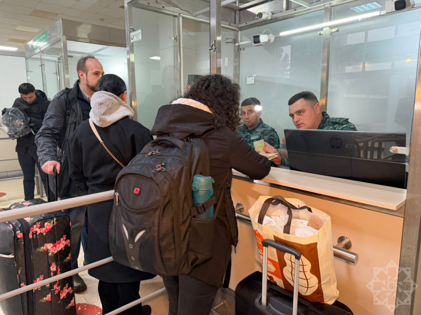 İrandan daha 13 nəfər Azərbaycana təxliyə edilib