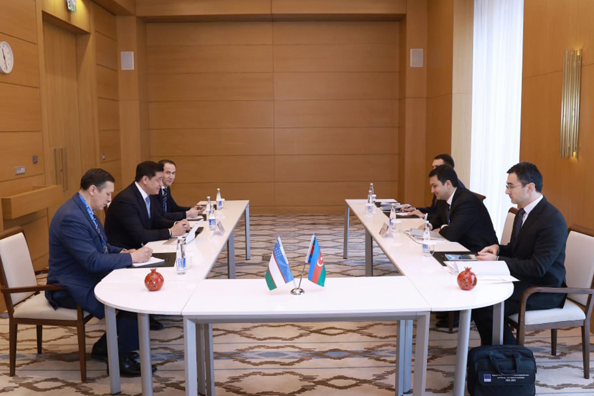 Dövlət Vergi Xidmətinin rəisi Özbəkistanda ikitərəfli görüşlər keçirib