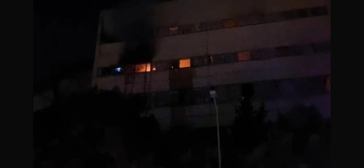 Binəqədidə yaşayış binasında yanğın olub