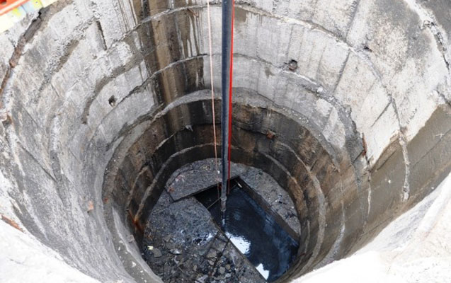 Salyanda 4 yaşlı uşaq su quyusuna yıxılaraq ölüb