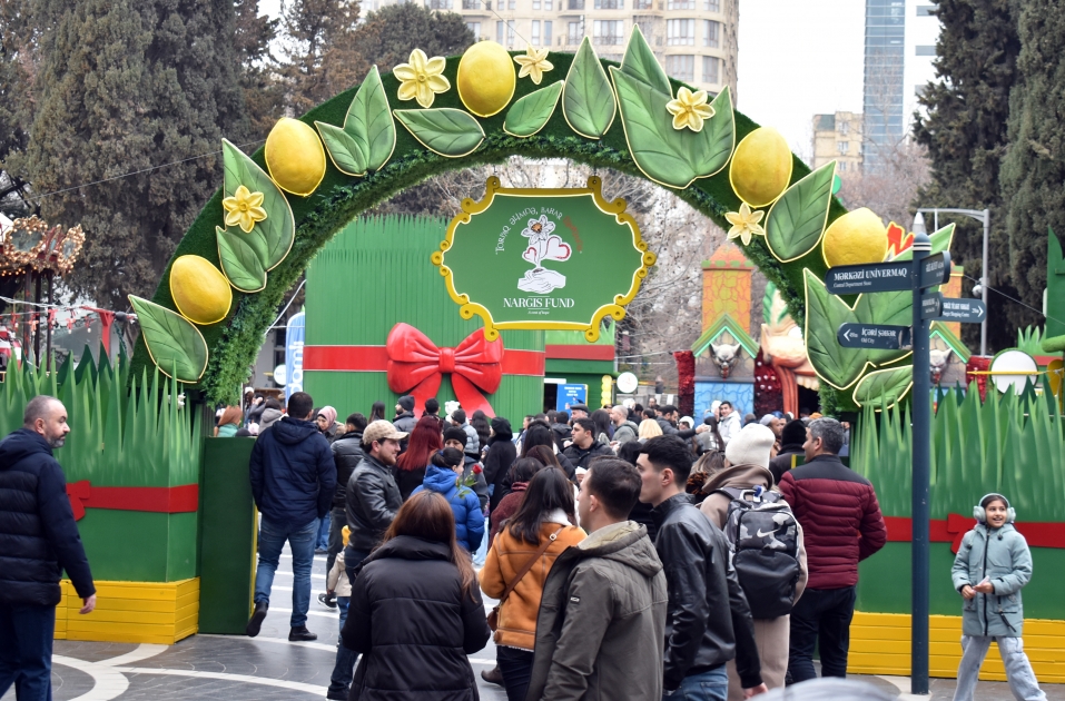 Bakıda bayram yarmarkaları nə vaxta qədər fəaliyyət göstərəcək? 