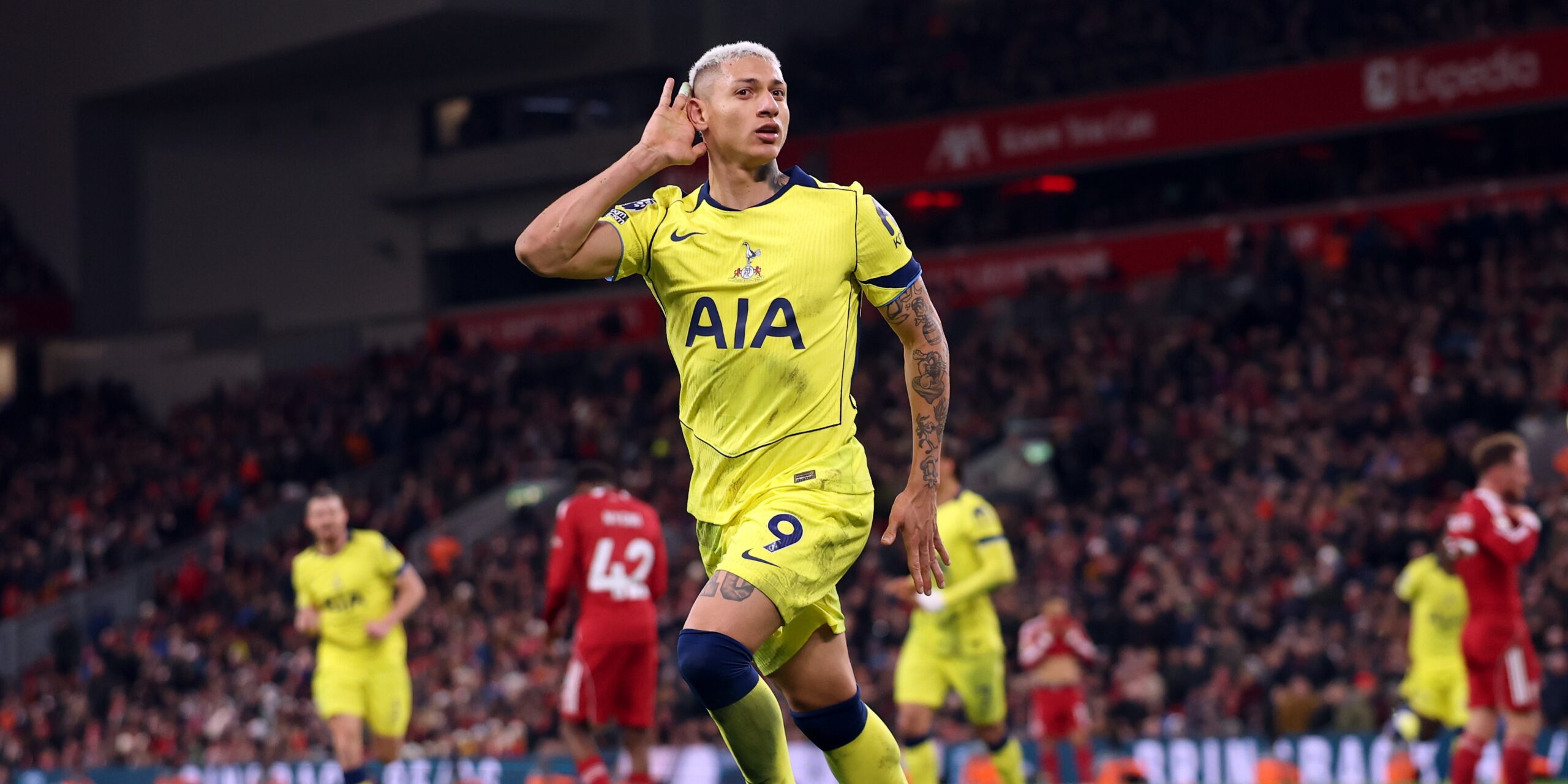 Riçarlison Premyer Liqada 100 xal toplayan üçüncü braziliyalı oldu