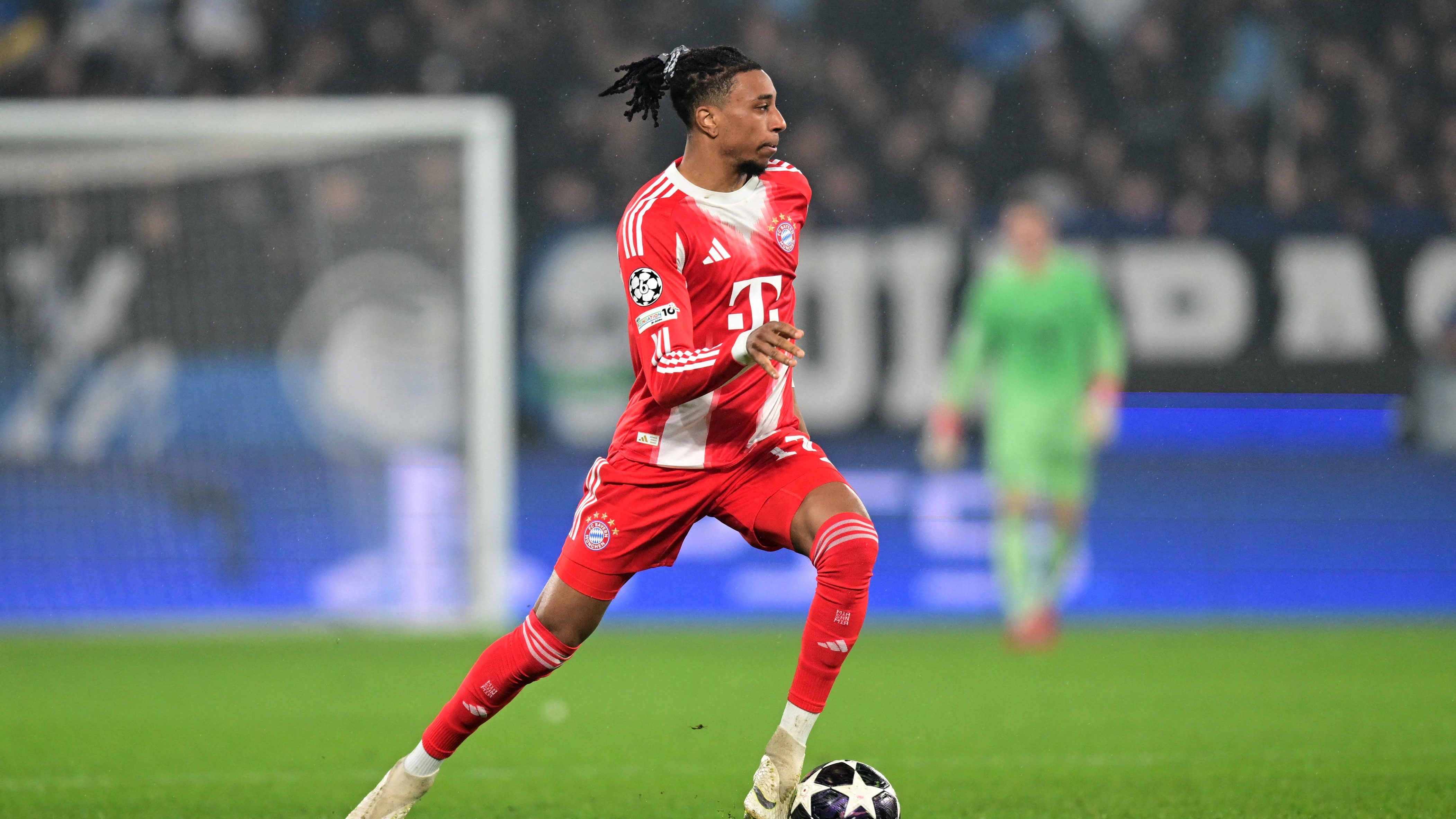 "Real Madrid" "Bavariya"nın gənc futbolçusu üçün 160 milyon avro ödəməyə hazırdır 