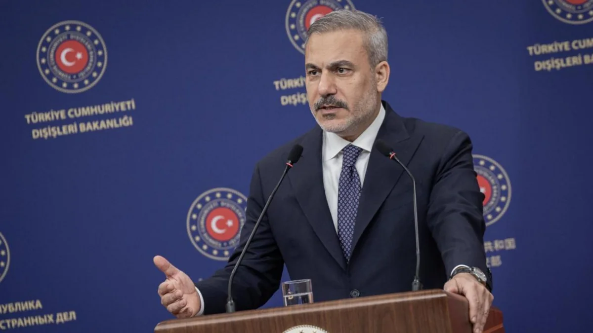 Hakan Fidan Yaxın Şərqdəki münaqişələrlə bağlı region ölkələrinə səfərlər edəcək