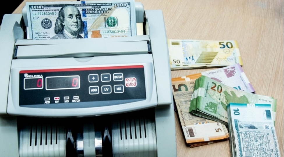 Azərbaycan əhalisinin gəlirləri 6 %-ə yaxın artıb