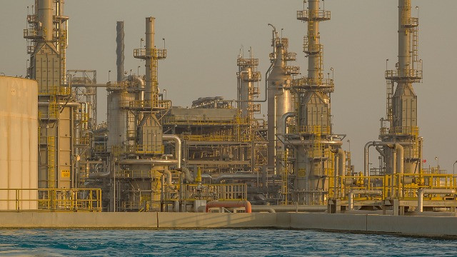 Səudiyyə Ərəbistanındakı "Samref" neft emalı zavoduna hava hücumu edilib