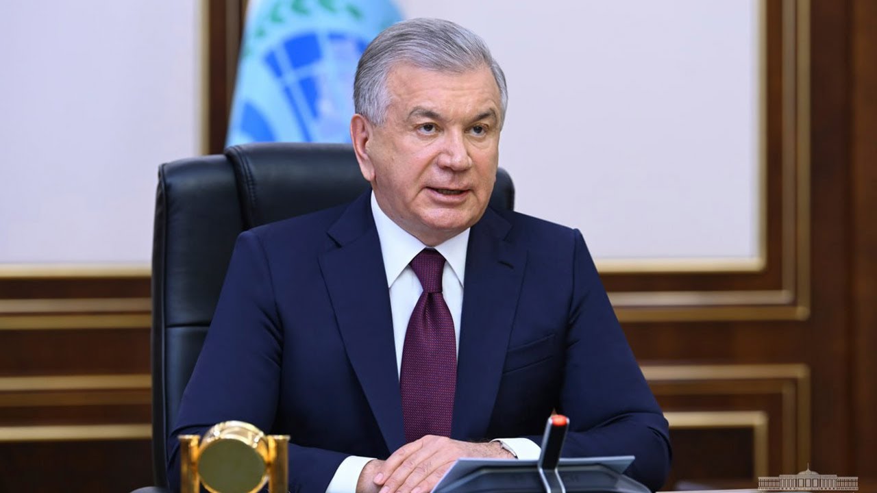 Özbəkistan prezidenti 392 vətəndaşı əfv edib