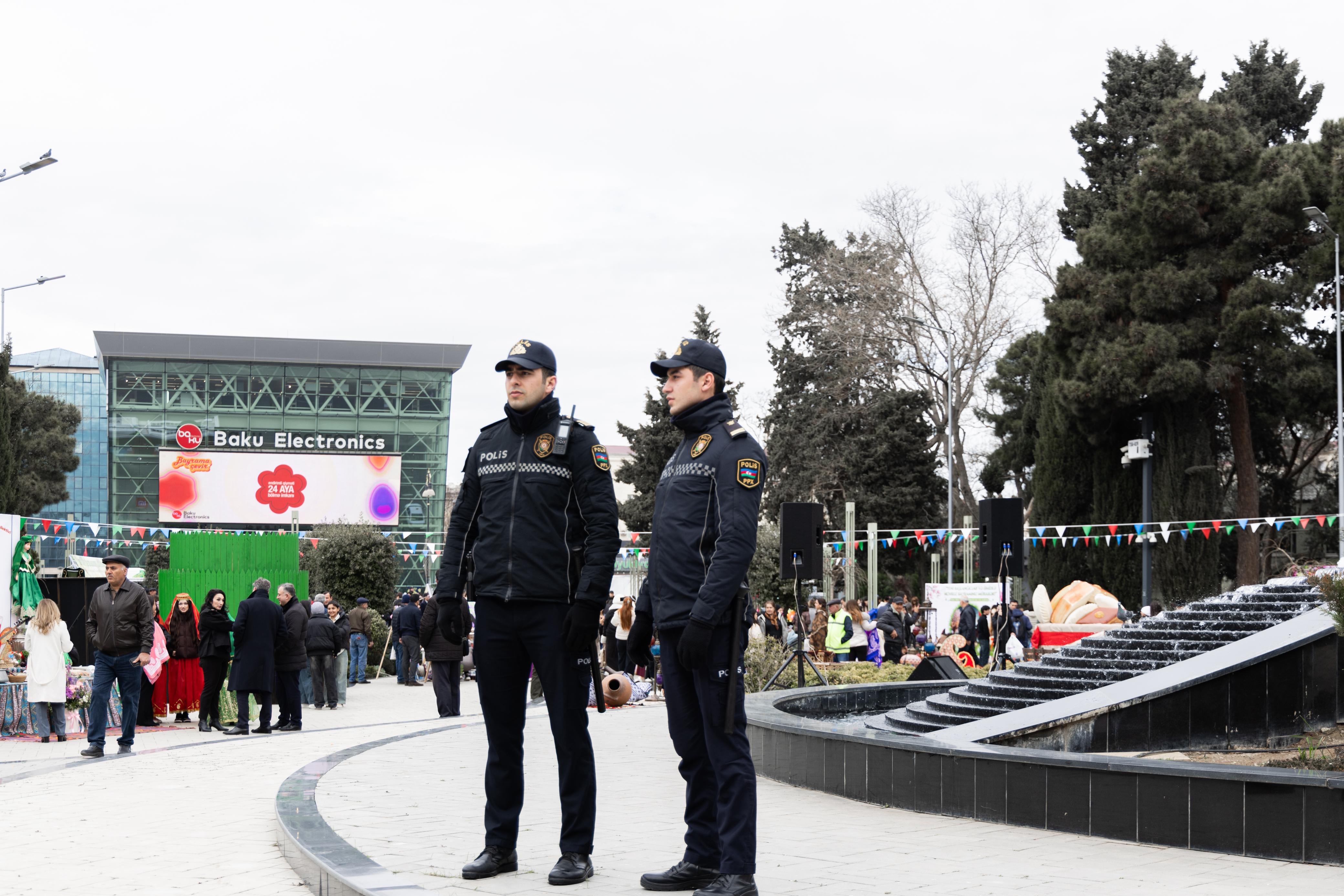 Polis əməkdaşları gücləndirilmiş iş rejimində xidmət edir