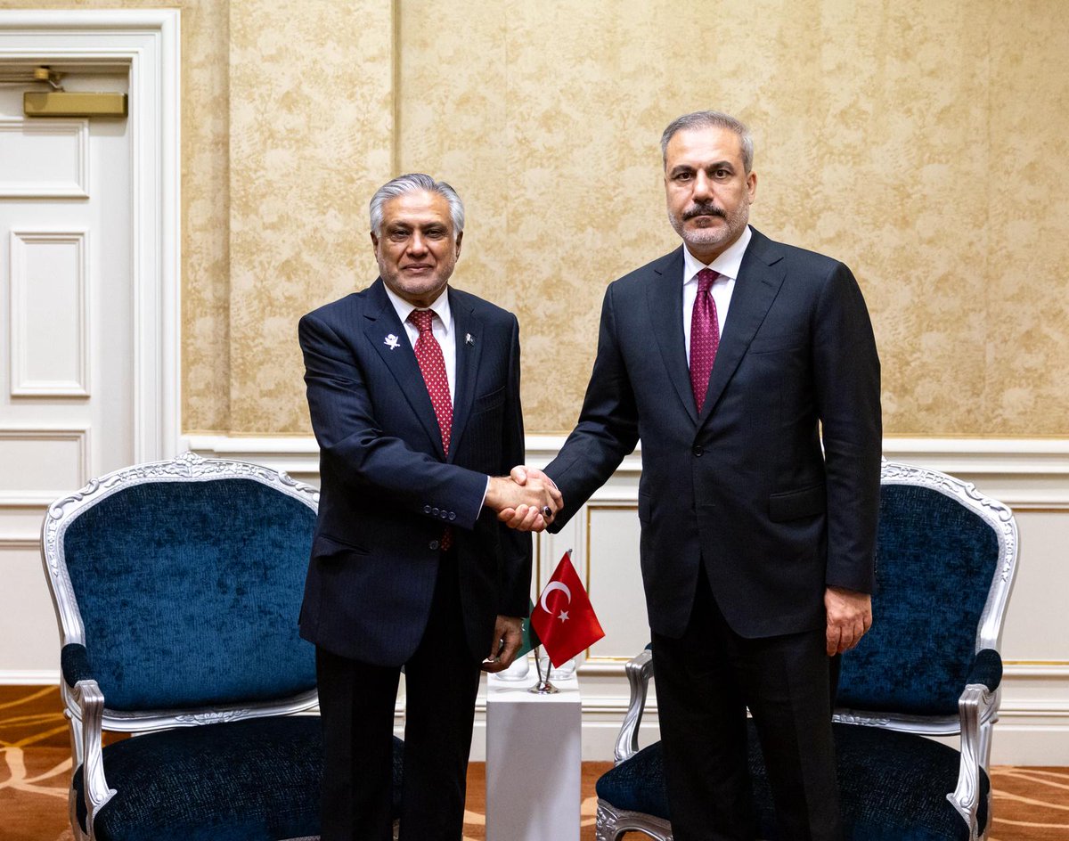 Hakan Fidan ilə Məhəmməd İshaq Dar arasında telefon danışığı olub