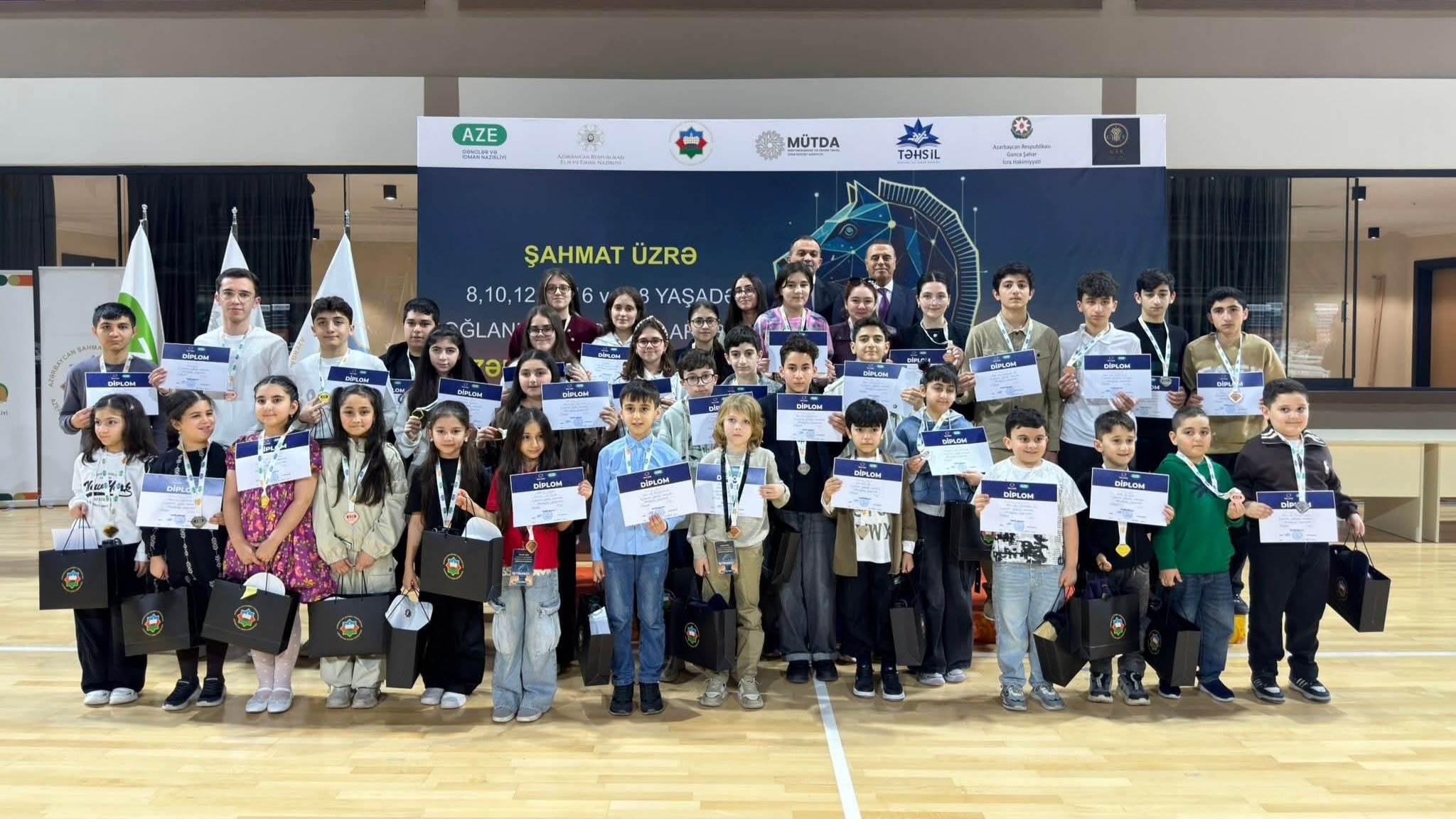 Uşaq və yeniyetmələr arasında şahmat üzrə Azərbaycan çempionları müəyyənləşib