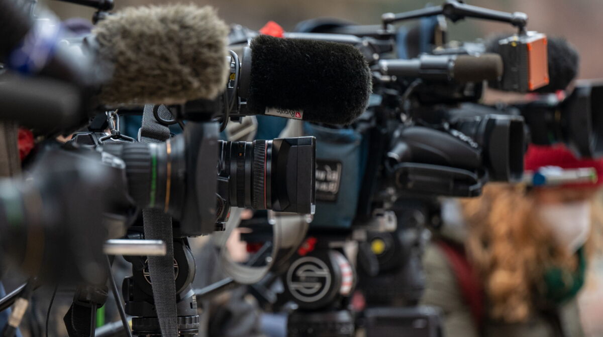  Xarici media subyektlərinin fəaliyyətinə dair yeni tələb müəyyənləşib