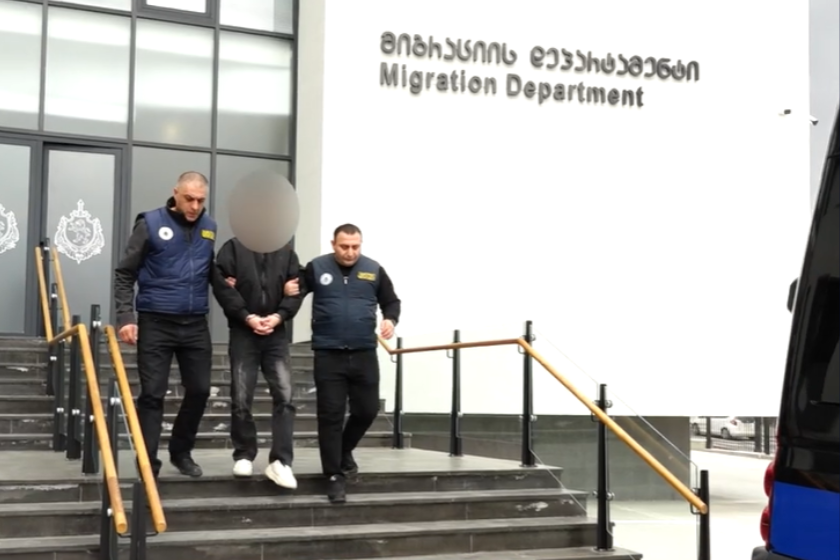 Azərbaycan vətəndaşları da daxil olmaqla Gürcüstandan 103 əcnəbi vətəndaş  deportasiya edilib