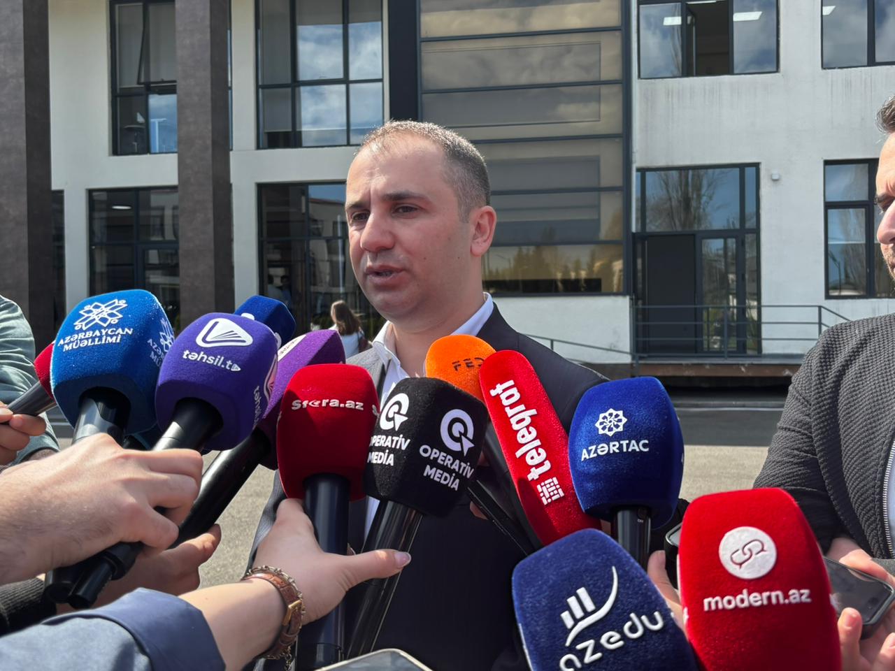 Hazırda ölkədə  41 min nəfər peşə təhsili alır