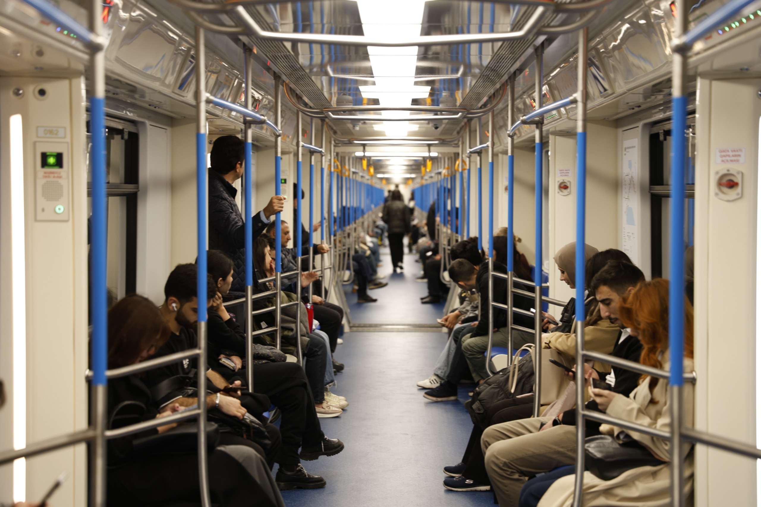 Bakı metrosunda pik vaxtda qatarların sayı artırılacaq