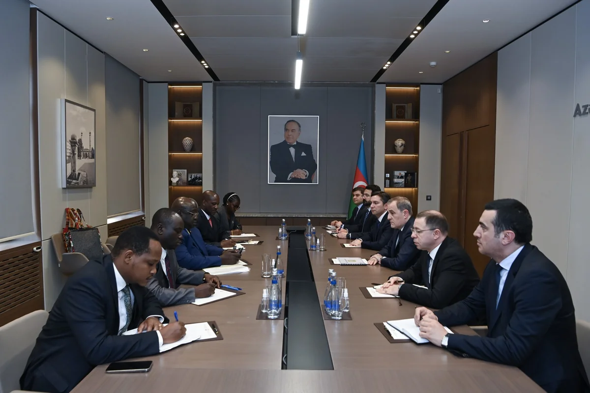 Ceyhun Bayramov Henri Okello Oryem ilə görüşüb - FOTOLAR