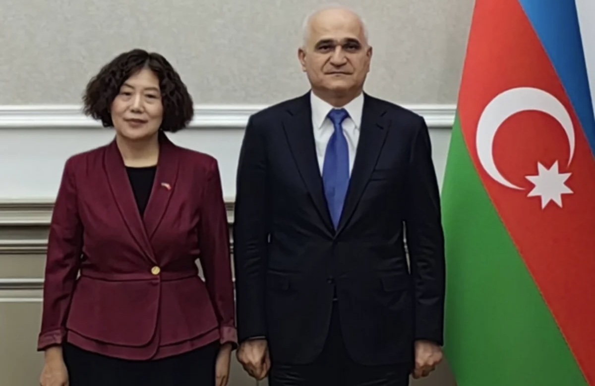 Baş nazirin müavini Çin səfiri ilə görüşüb