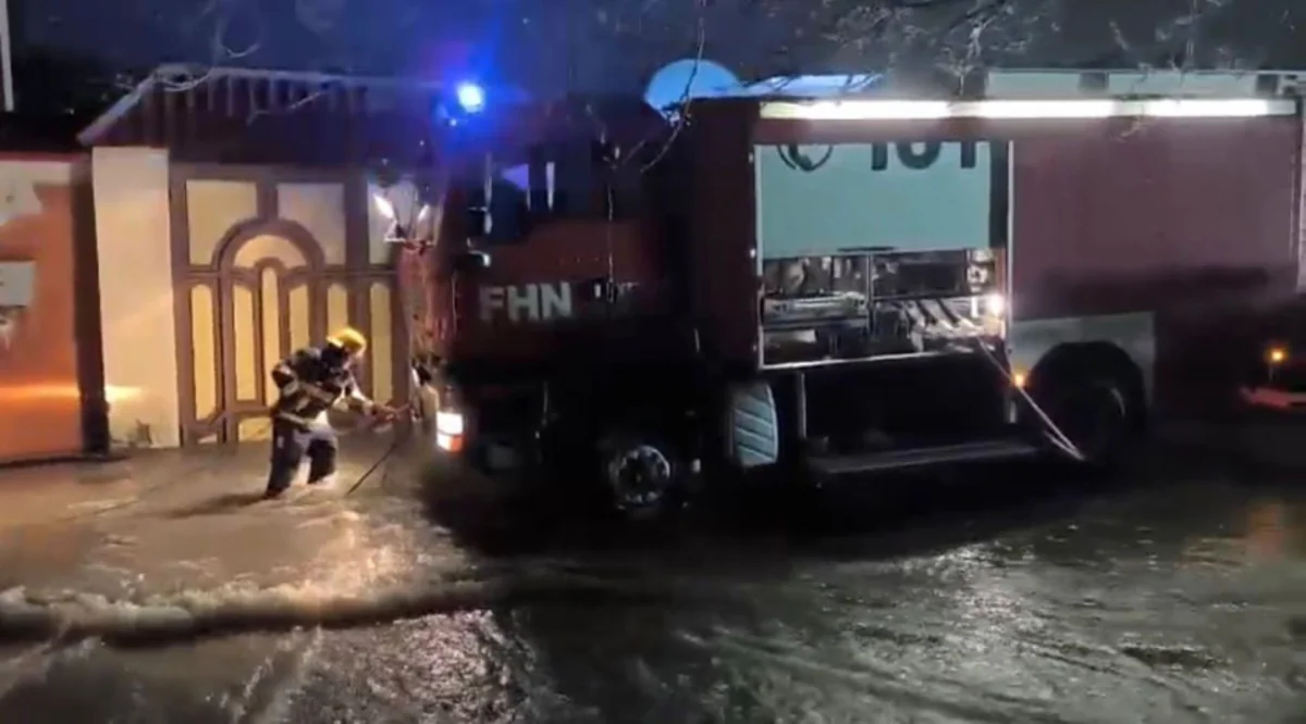 FHN: İntensiv yağışların fəsadlarının aradan qaldırılması işləri fasiləsiz davam etdirilir