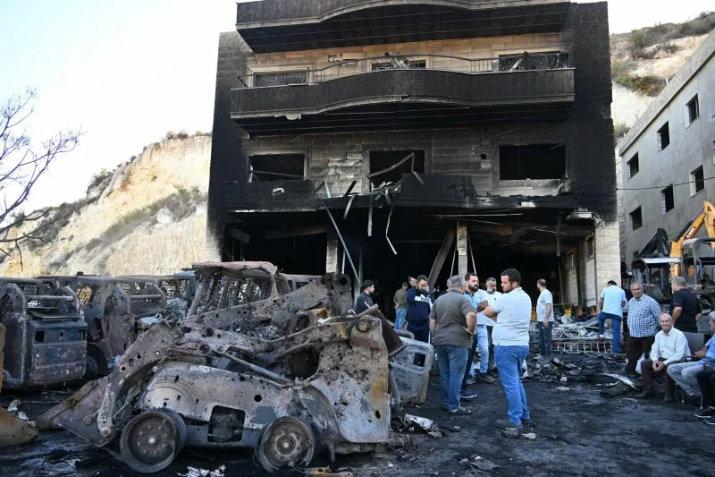 İranda mülki bina raketlə vurulub