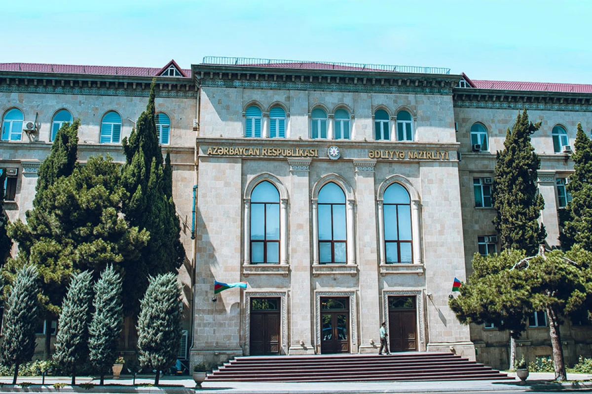 Ədliyyə orqanlarına qulluğa qəbul üzrə test imtahanının vaxtı açıqlanıb