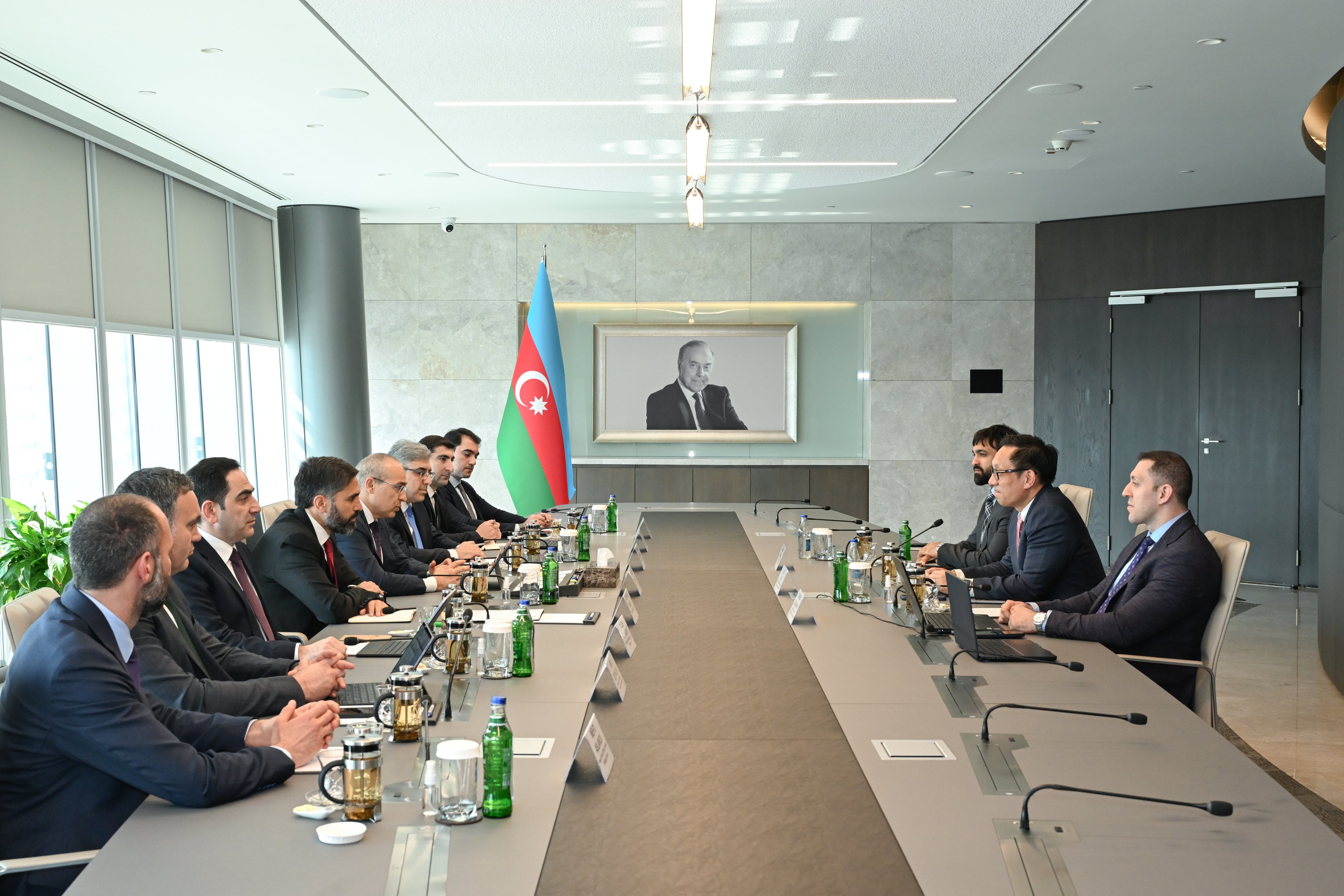 Azərbaycan və ABŞ arasında Sİ infrastrukturunun yaradılması imkanları müzakirə olunub