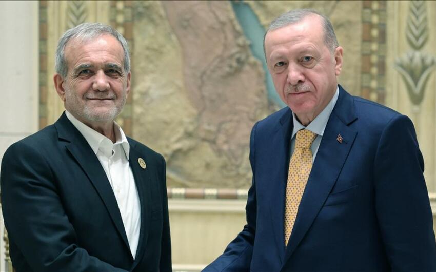 Ərdoğan Pezeşkianla atəşkəsi müzakirə edib