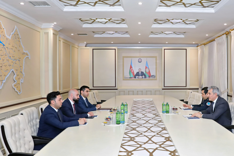 DMX rəisi beşinci “Yüksəliş” müsabiqəsinin qalibləri ilə görüşüb