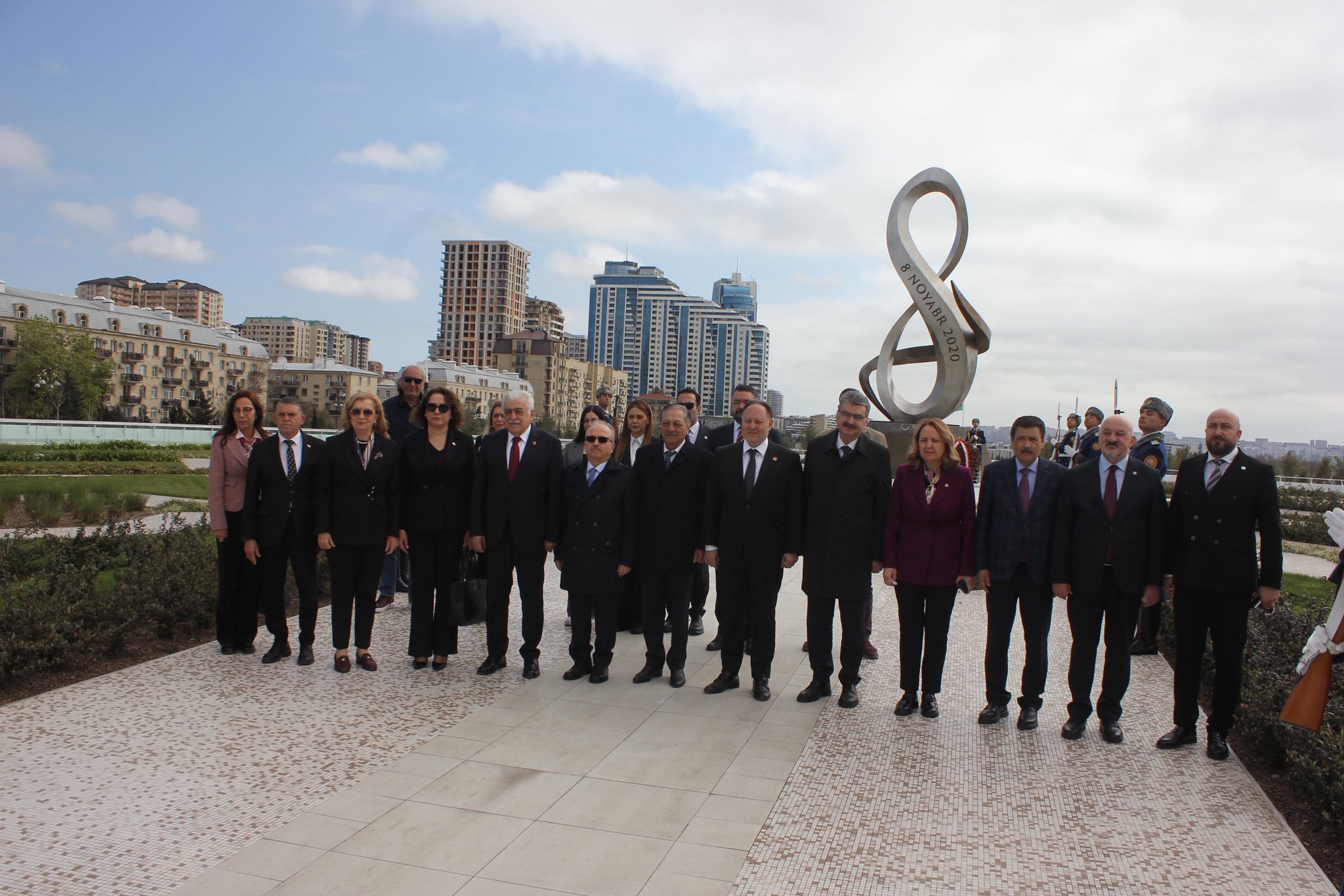 Azərbaycan-Türkiyə-Şimali Kipr parlamentlərarası dostluq qrupunun sədrləri Zəfər Tağını ziyarət ediblər