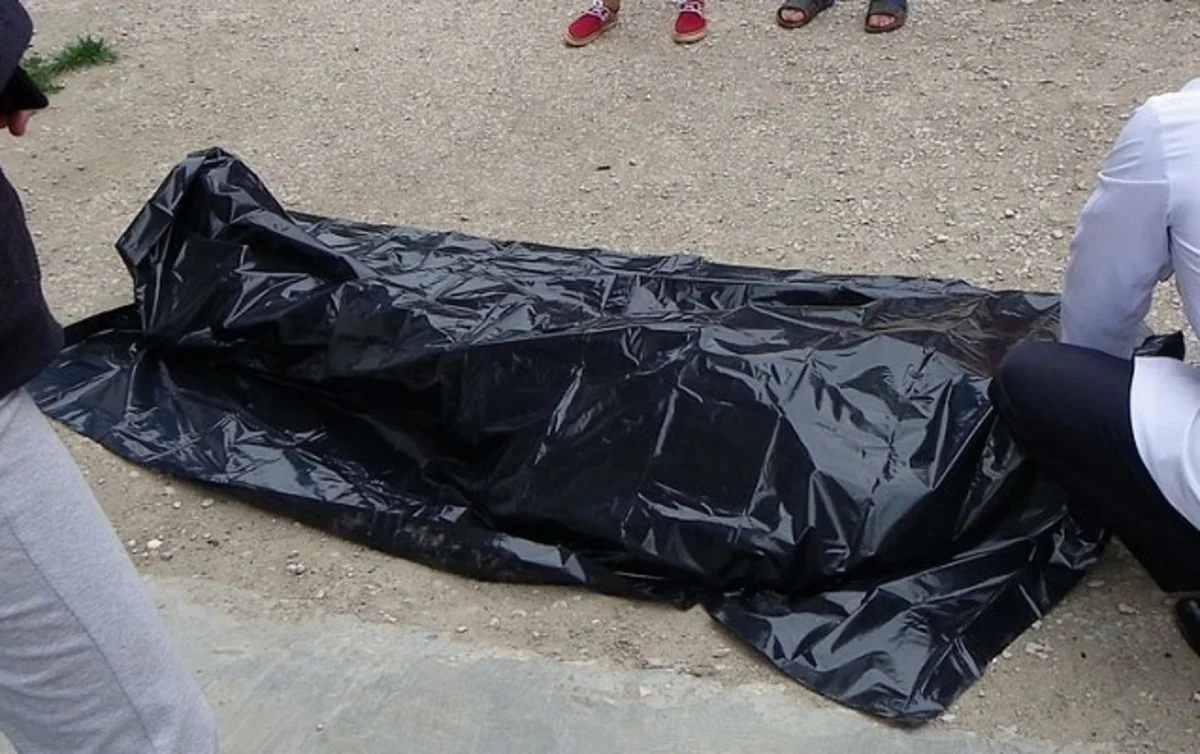 Ağdaşda kişi meyiti tapılıb